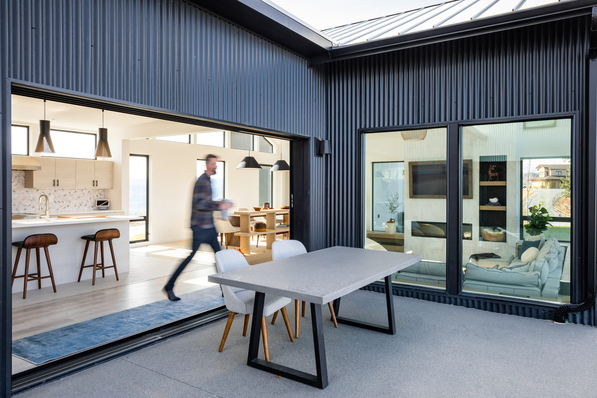 Hawk's Ridge — residential architecture, Chelan, WA